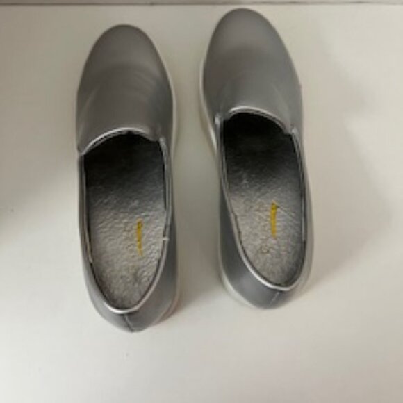 Glaze Comfort Shoes Silver Women's 7M - Picture 2 of 3